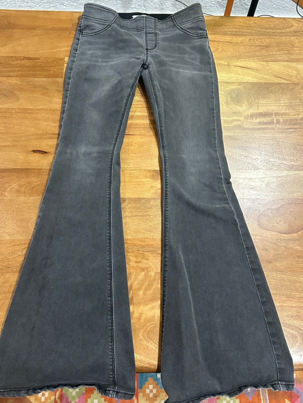 Free People Gray Ultra Flare Jeans Elastic Waist Low Rise Size 26